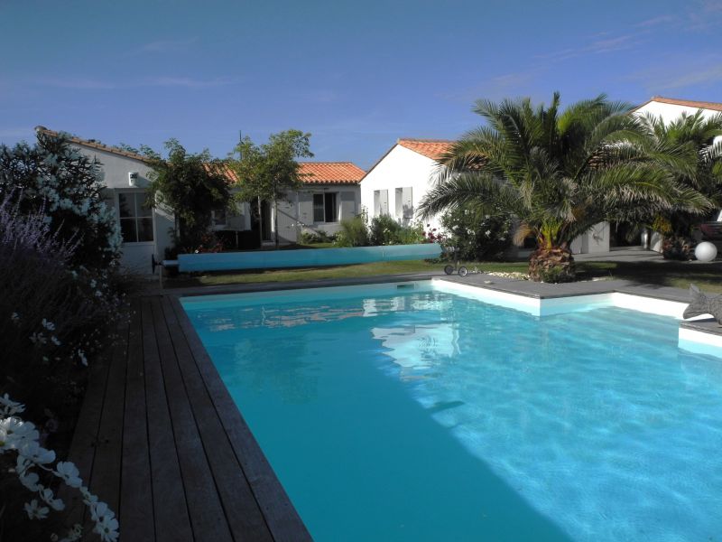 photo 3 Location entre particuliers La Rochelle villa Poitou-Charentes Charente-Maritime Piscine