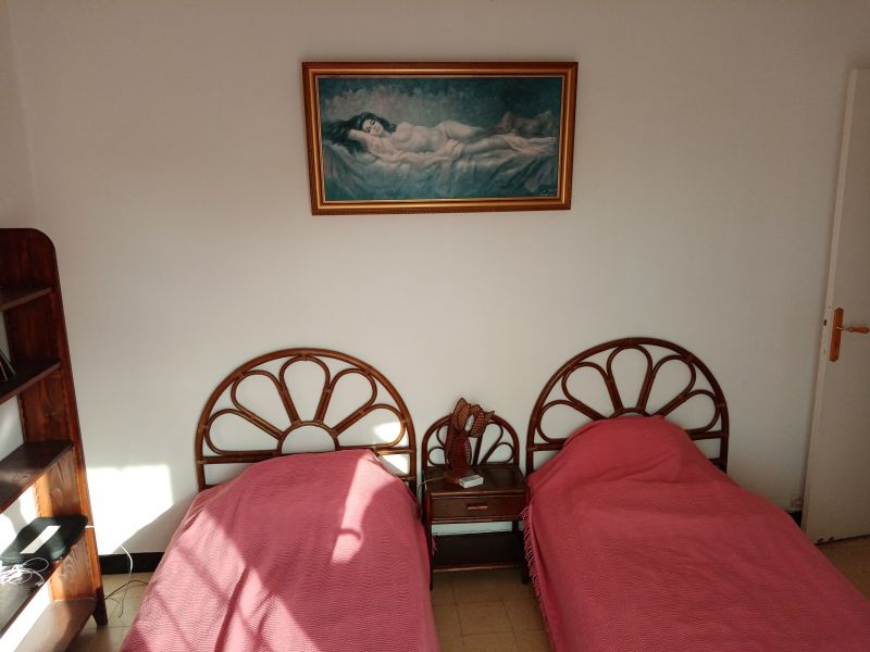 photo 11 Location entre particuliers Frjus maison Provence-Alpes-Cte d'Azur Var chambre 2