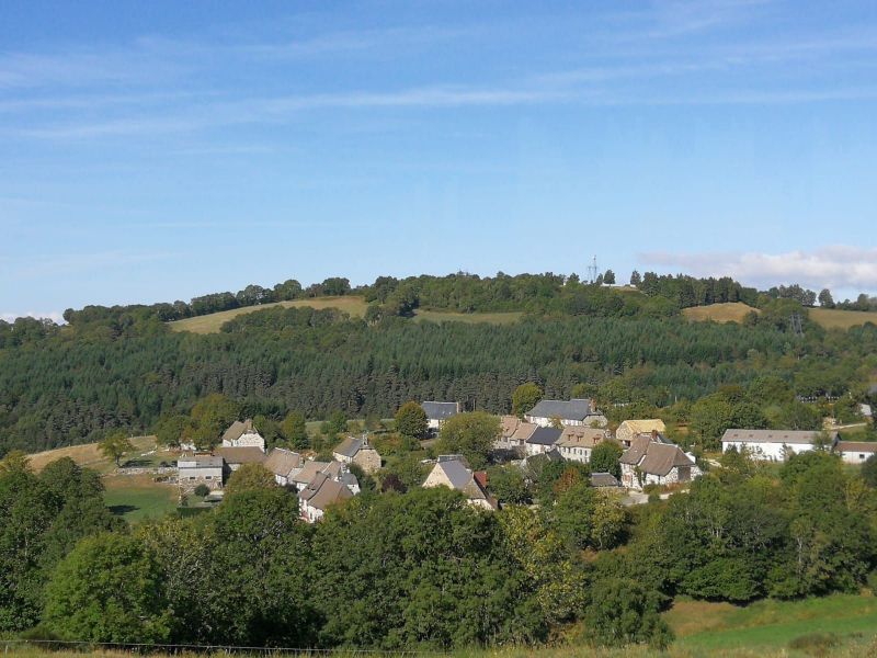 photo 14 Location entre particuliers Sainte Marie maison Auvergne Cantal Vue autre