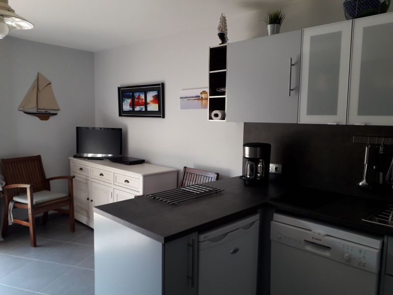 photo 1 Location entre particuliers Locmariaquer appartement Bretagne Morbihan Coin cuisine