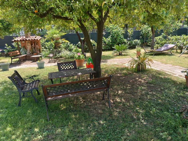 photo 24 Location entre particuliers Policastro Bussentino bungalow Campanie Salerne (province de) Jardin