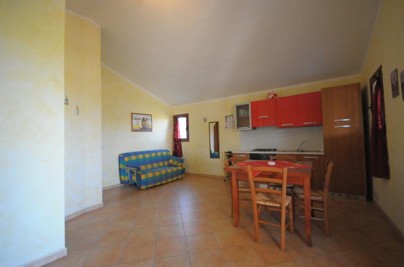 photo 2 Location entre particuliers San Teodoro appartement Sardaigne Olbia Tempio (province de) Coin cuisine