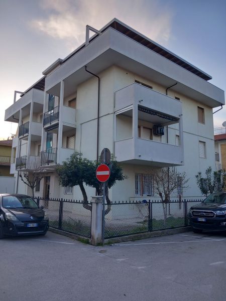 photo 5 Location entre particuliers San Benedetto del Tronto appartement Marches Ascoli Piceno (province d') Vue extrieure de la location