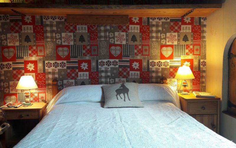 photo 15 Location entre particuliers Les Contamines Montjoie chalet Rhne-Alpes Haute-Savoie chambre 2