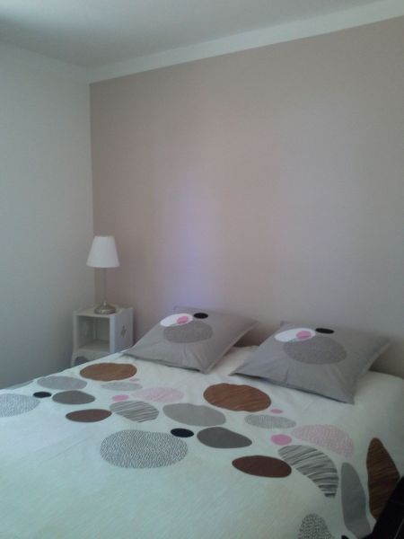 photo 9 Location entre particuliers Roussillon maison Provence-Alpes-Cte d'Azur Vaucluse chambre 1