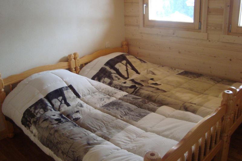 photo 3 Location entre particuliers Praz de Lys Sommand chalet Rhne-Alpes Haute-Savoie chambre 3