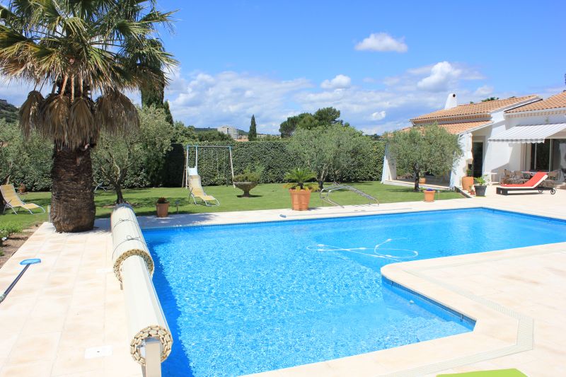 photo 3 Location entre particuliers Avignon villa Provence-Alpes-Cte d'Azur Vaucluse Piscine