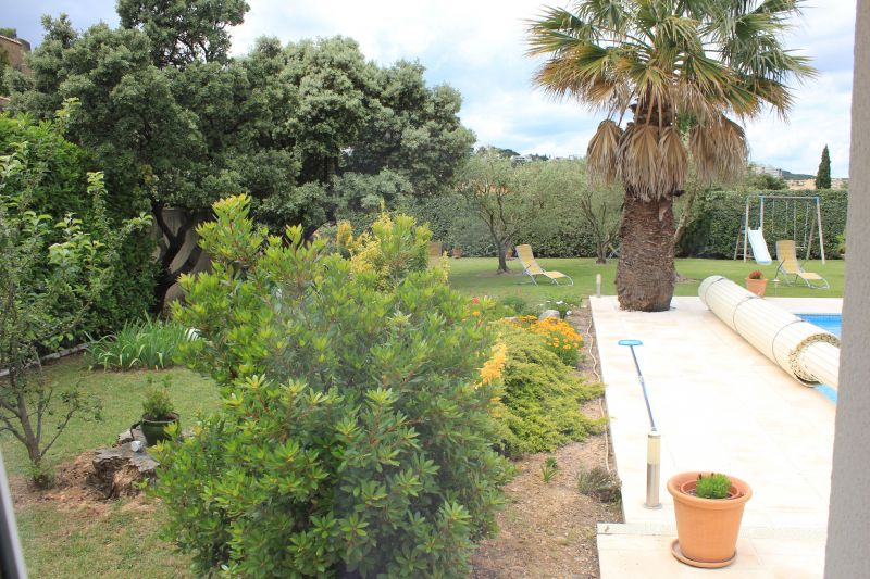 photo 8 Location entre particuliers Avignon villa Provence-Alpes-Cte d'Azur Vaucluse Jardin