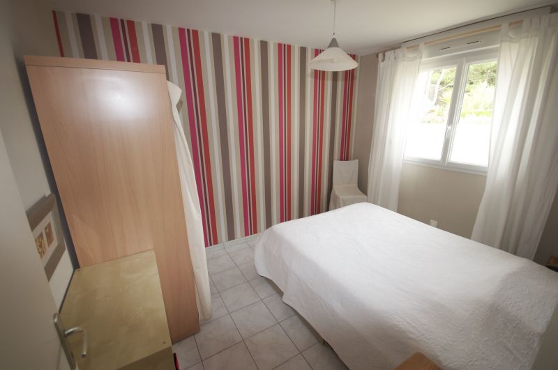 photo 10 Location entre particuliers Denneville maison Basse-Normandie Manche chambre 2