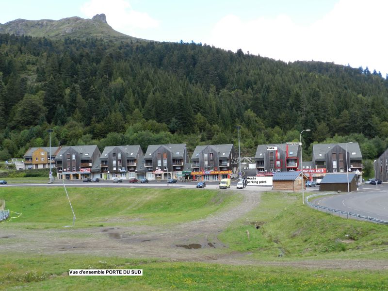 photo 9 Location entre particuliers Le Lioran studio Auvergne Cantal Vue extrieure de la location