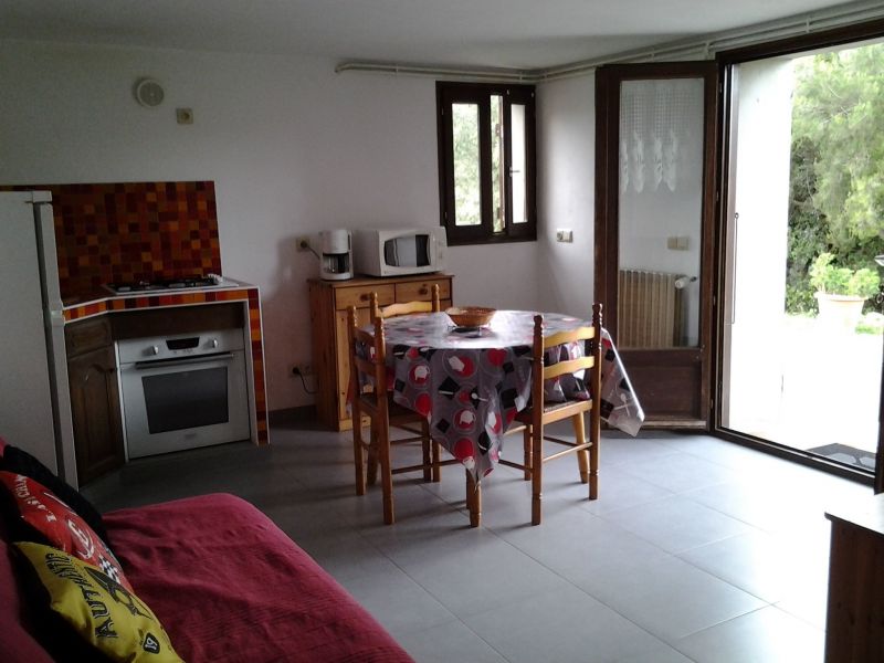 photo 2 Location entre particuliers Sartne appartement Corse Corse du Sud Coin cuisine