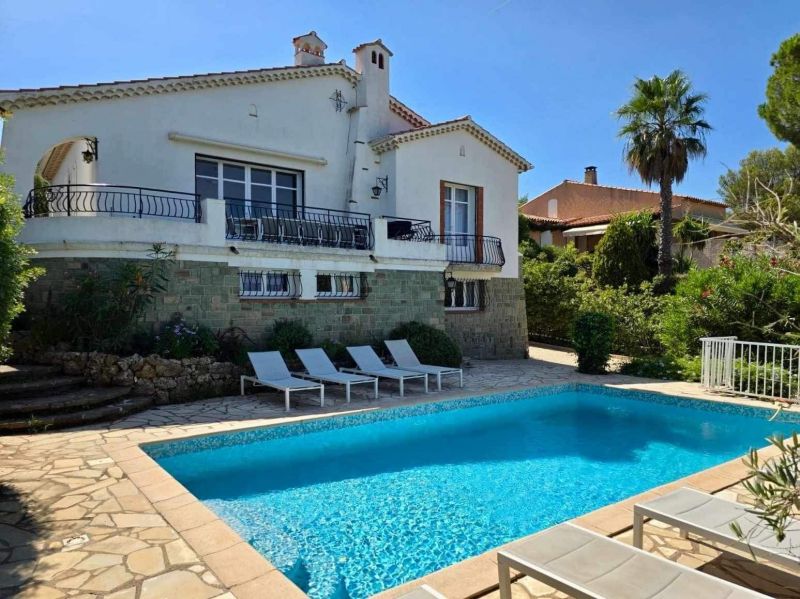 photo 2 Location entre particuliers Les Issambres villa Provence-Alpes-Cte d'Azur Var Piscine