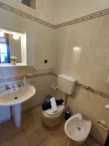 photo 21 Location entre particuliers Sesimbra appartement Grand Lisbonne et Setbal Setbal salle de bain 1