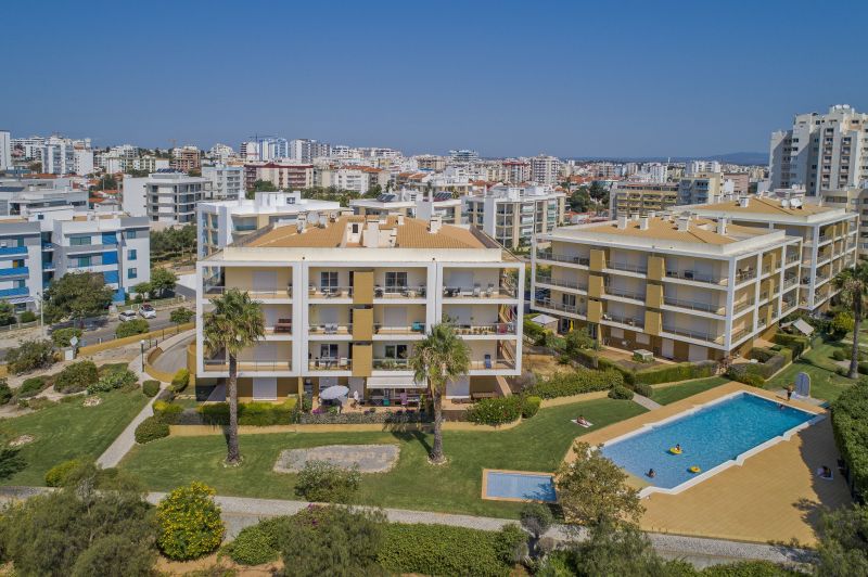 photo 0 Location entre particuliers Praia da Rocha appartement Algarve  Vue extrieure de la location