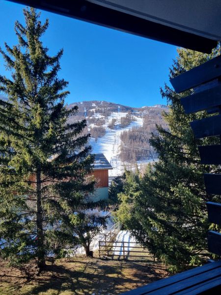 photo 1 Location entre particuliers Serre Chevalier appartement Provence-Alpes-Cte d'Azur Hautes-Alpes Vue du balcon