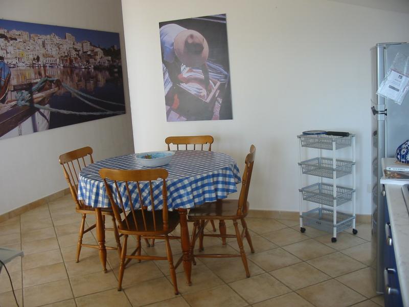 photo 5 Location entre particuliers Sciacca appartement Sicile Agrigente (province d') Salle  manger