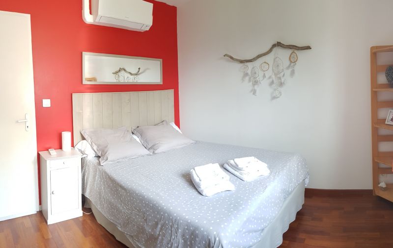 photo 7 Location entre particuliers Ares maison Aquitaine Gironde chambre 2