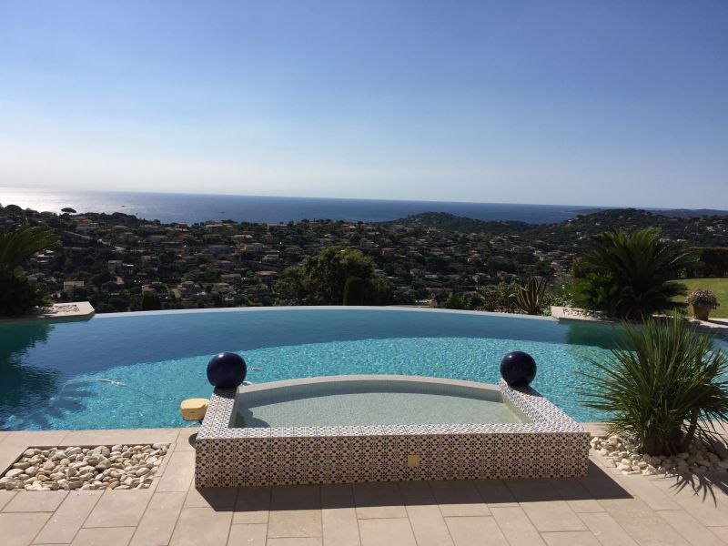 photo 11 Location entre particuliers Sainte Maxime villa Provence-Alpes-Cte d'Azur Var Vue de la terrasse