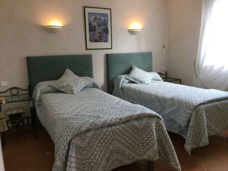 photo 28 Location entre particuliers Sainte Maxime villa Provence-Alpes-Cte d'Azur Var chambre 3