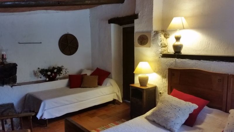 photo 19 Location entre particuliers Lorgues gite Provence-Alpes-Cte d'Azur Var chambre 2