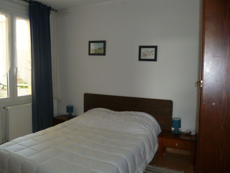 photo 5 Location entre particuliers Dinan gite Bretagne Ctes d'Armor chambre 1