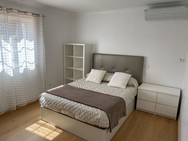 photo 14 Location entre particuliers Albufeira villa Algarve  chambre 1