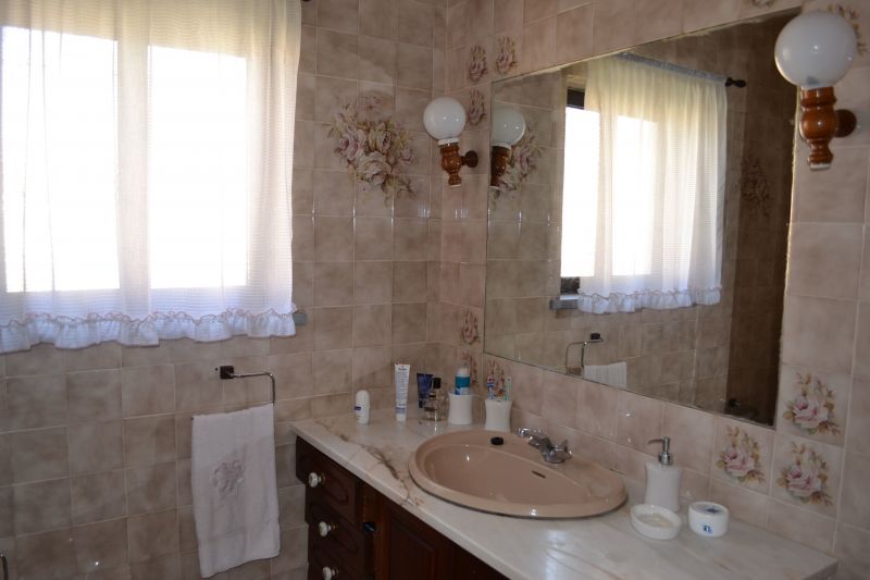 photo 13 Location entre particuliers Sesimbra villa Grand Lisbonne et Setbal Setbal salle de bain 1