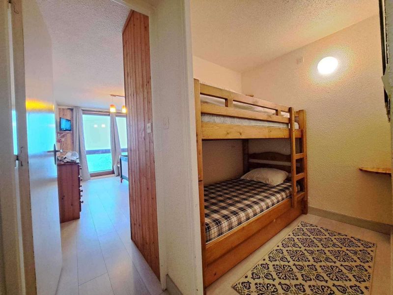 photo 6 Location entre particuliers Le Corbier appartement Rhne-Alpes Savoie chambre