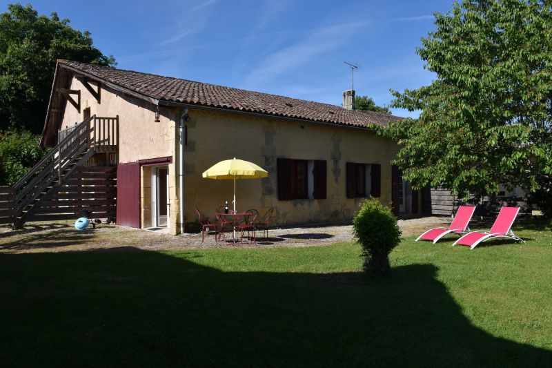 photo 0 Location entre particuliers Bergerac gite Aquitaine Dordogne Terrasse