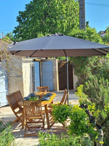 photo 4 Location entre particuliers Lauzerte gite Midi-Pyrnes Tarn et Garonne Terrasse