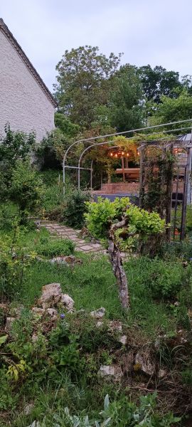 photo 11 Location entre particuliers Lauzerte gite Midi-Pyrnes Tarn et Garonne Jardin