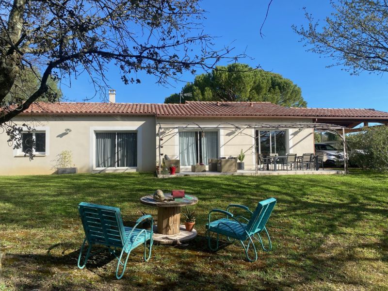 photo 11 Location entre particuliers Uzs villa Languedoc-Roussillon Gard