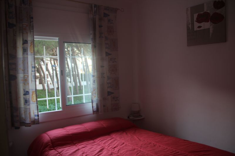 photo 7 Location entre particuliers L'Escala appartement Catalogne Grone (province de) chambre