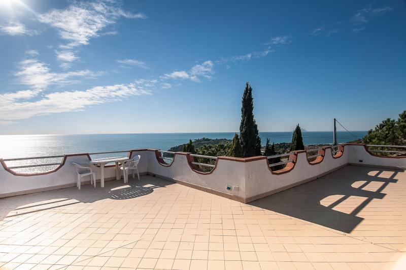 photo 13 Location entre particuliers Gaeta studio Latium Latina (province de) Terrasse