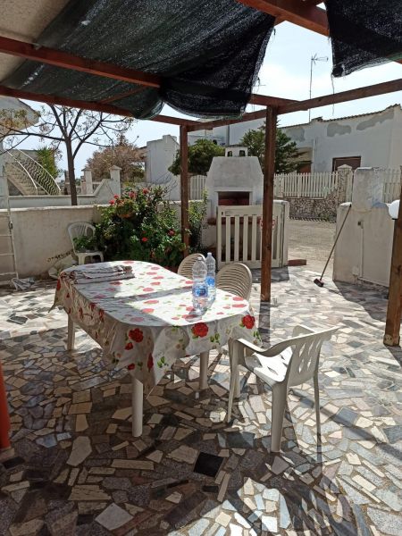 photo 2 Location entre particuliers Porto Cesareo appartement Pouilles Lecce (province de) Jardin