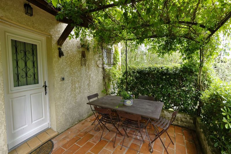 photo 3 Location entre particuliers Saint Rmy de Provence maison Provence-Alpes-Cte d'Azur Bouches du Rhne Vue de la terrasse
