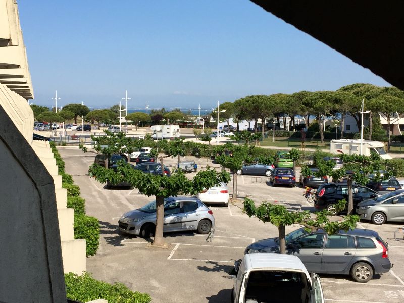 photo 1 Location entre particuliers Port Camargue studio Languedoc-Roussillon Gard Vue de la terrasse