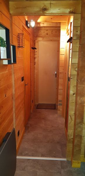 photo 1 Location entre particuliers Praz de Lys Sommand appartement Rhne-Alpes Haute-Savoie Couloir