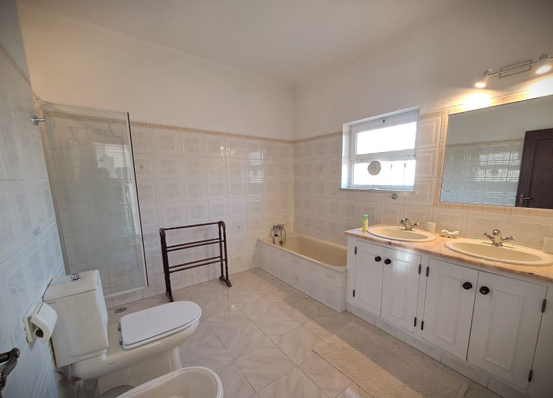 photo 12 Location entre particuliers Silves maison Algarve  salle de bain