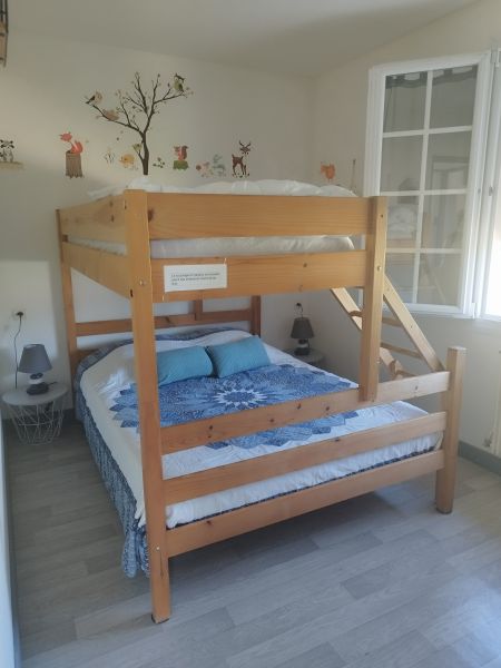 photo 5 Location entre particuliers  gite Bretagne Ctes d'Armor chambre