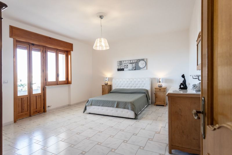 photo 18 Location entre particuliers Ugento - Torre San Giovanni appartement   chambre 2