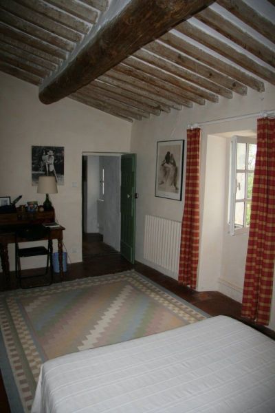 photo 13 Location entre particuliers Aix en Provence maison Provence-Alpes-Cte d'Azur Bouches du Rhne chambre 4