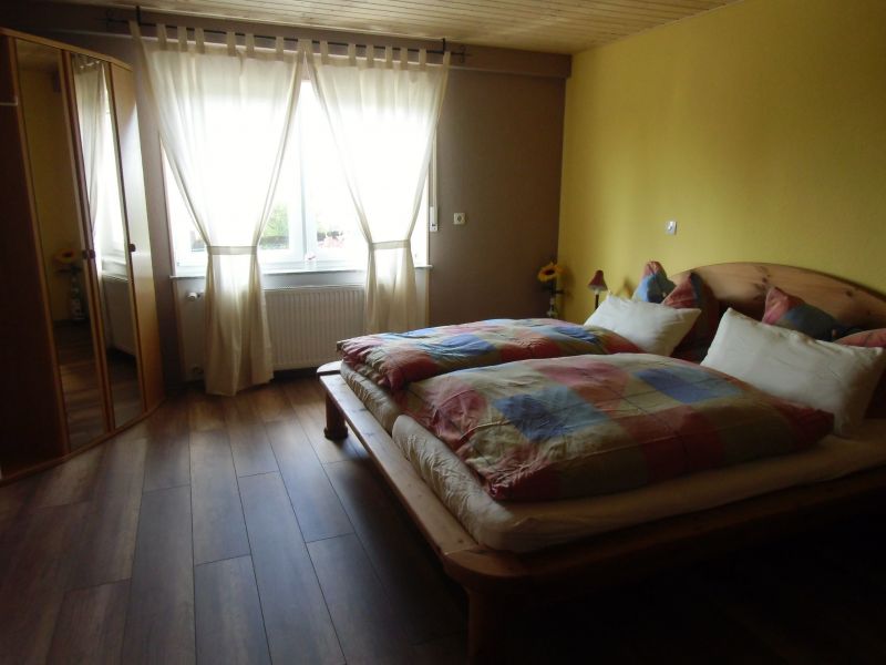 photo 14 Location entre particuliers  appartement Bavire  chambre