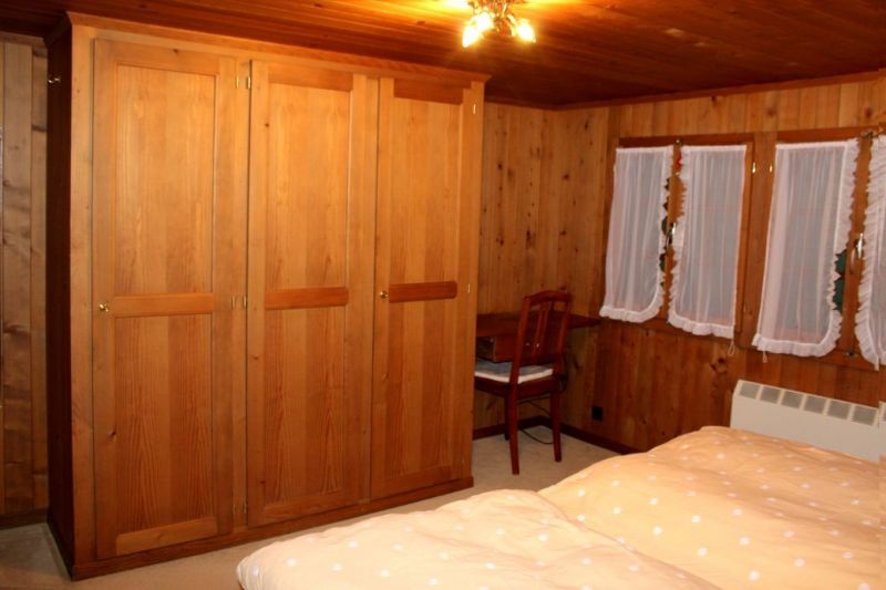 photo 4 Location entre particuliers Gstaad chalet   chambre 1