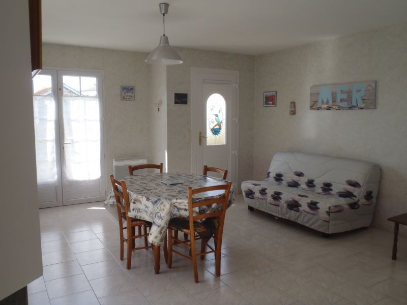 photo 10 Location entre particuliers Le Chteau d'Olron maison Poitou-Charentes Charente-Maritime