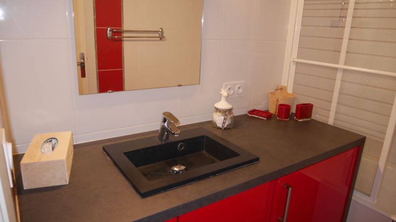 photo 7 Location entre particuliers Font Romeu appartement Languedoc-Roussillon Pyrnes-Orientales salle de bain