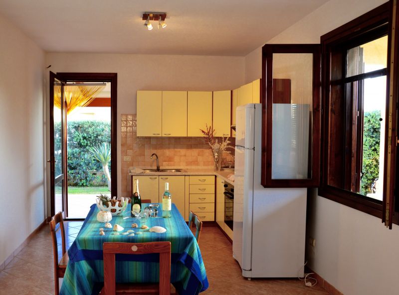 photo 4 Location entre particuliers Tre Fontane villa Sicile Trapani (province de) Cuisine amricaine