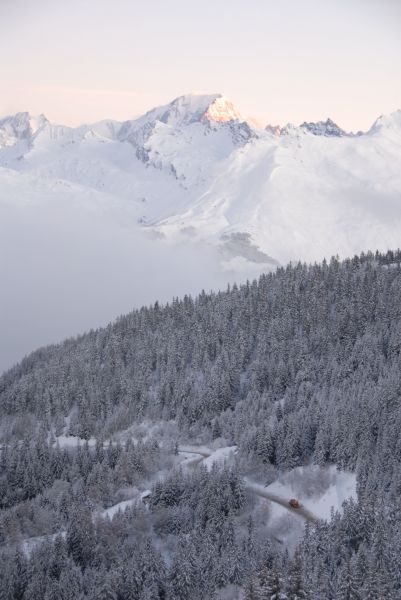 photo 3 Location entre particuliers Les Arcs appartement Rhne-Alpes Savoie Vue de la terrasse