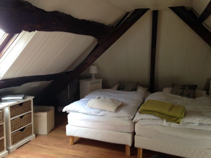 photo 13 Location entre particuliers Barfleur maison Basse-Normandie Manche chambre 2