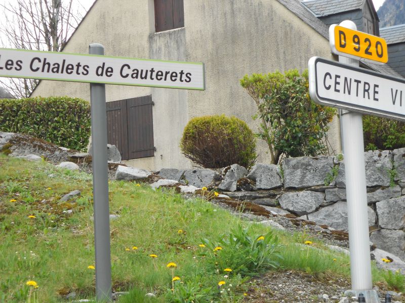 photo 11 Location entre particuliers Cauterets chalet Midi-Pyrnes  Parking